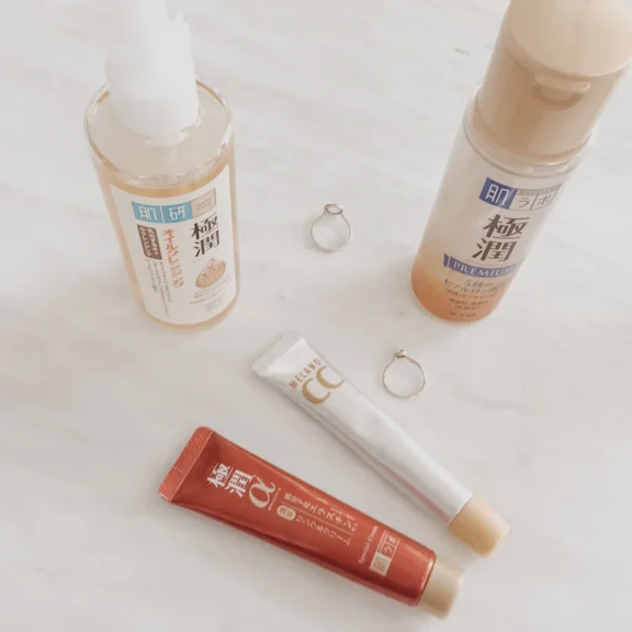 Japanese Skincare Routine: Complete Evening and Daytime Guide with Products